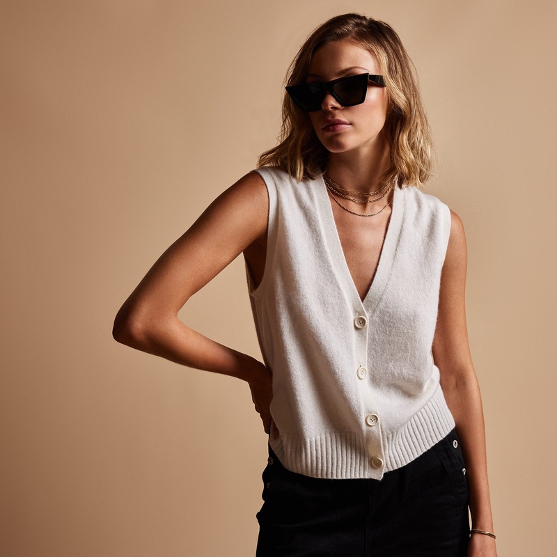 Sunland Cashmere Blend Vest - Chalk