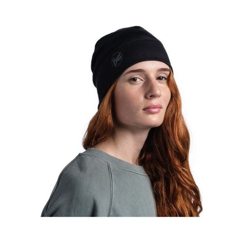 Buff Merino Lightweight Beanie Solid Black