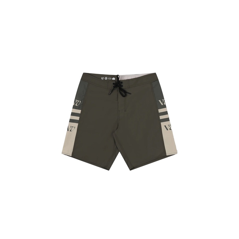 Rivvia Mens Disclosure 18" Trunk