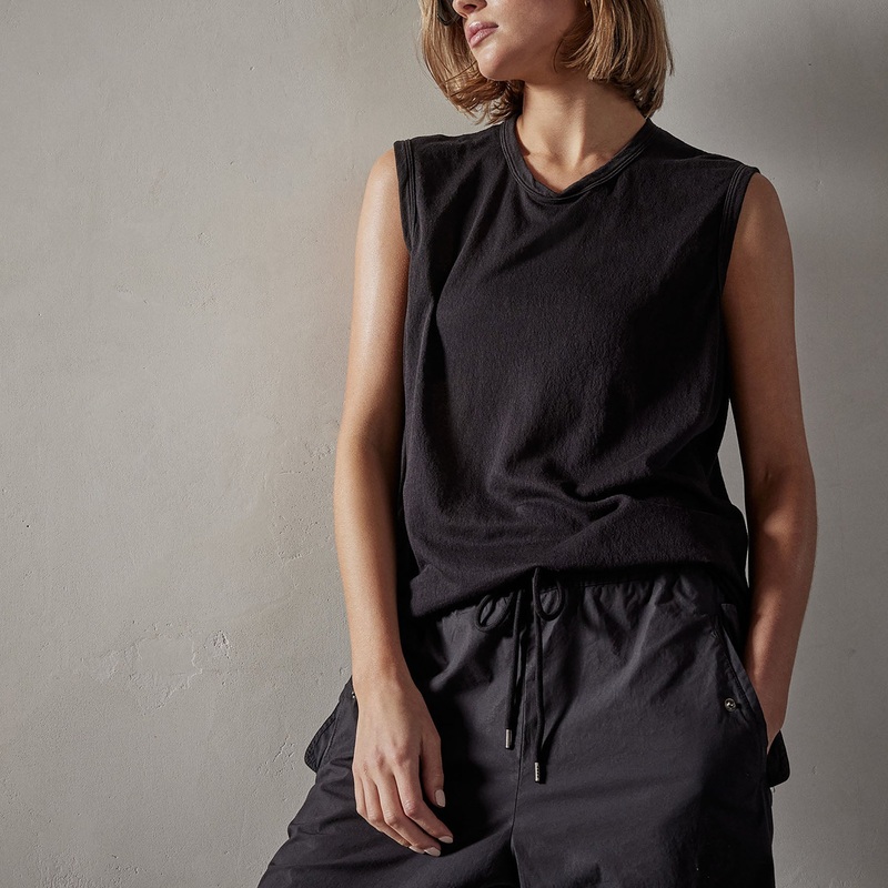 Crepe Jersey Muscle Crew - Black