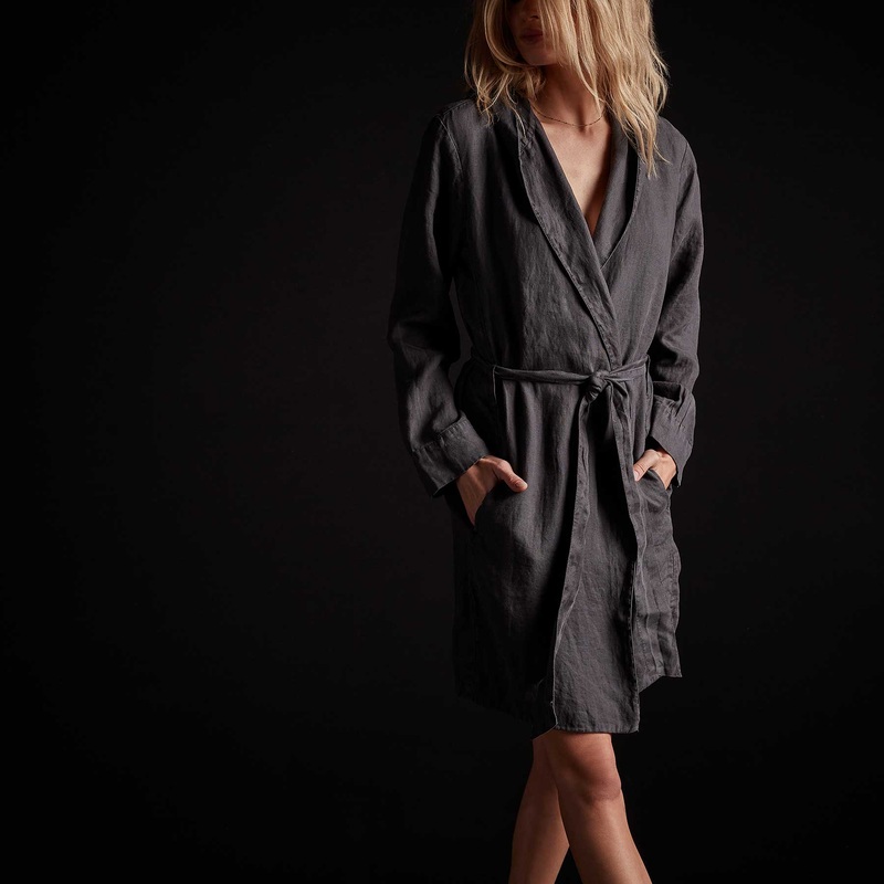 Linen Hooded Robe - Magma Pigment