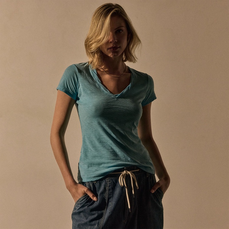 Sheer Slub Casual V Neck - Skipper