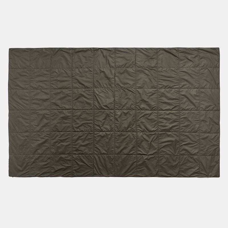 Y/OSEMITE Quilted Blanket - Olive/Black