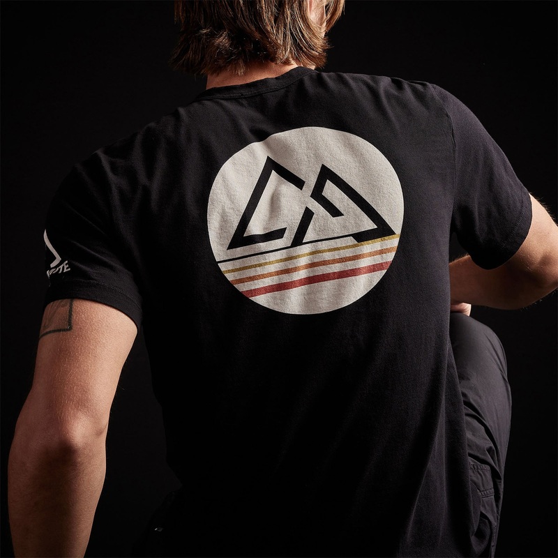 Short Sleeve Retro Stripe Graphic - Black