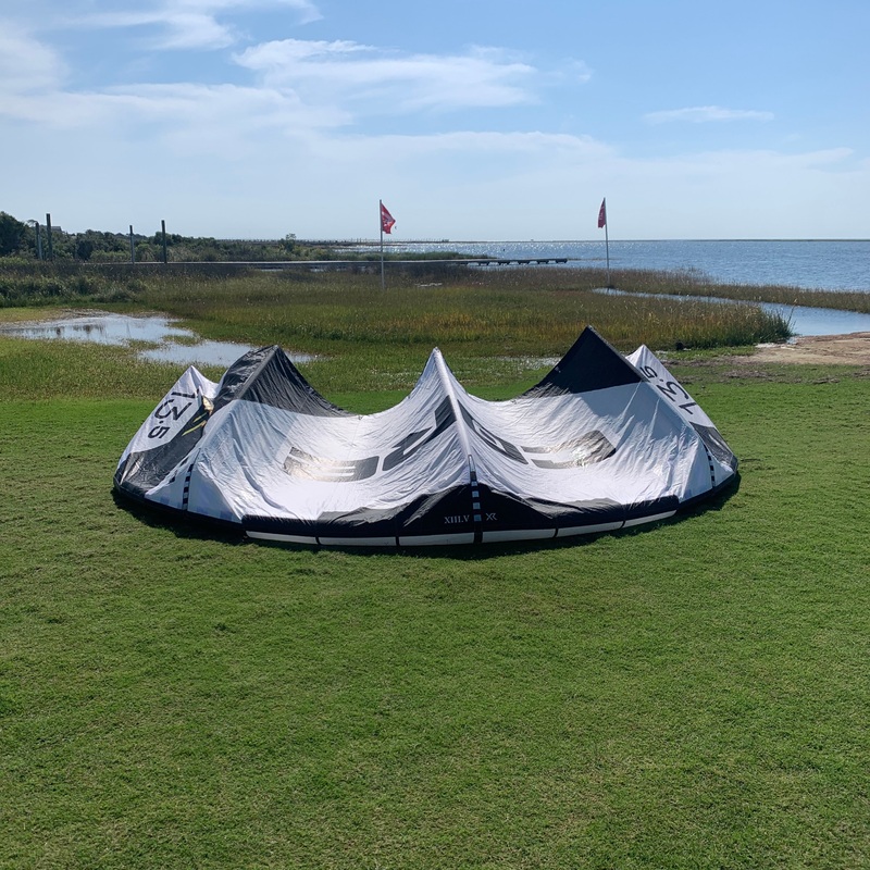 USED Core XR7 Kite-13.5m-White