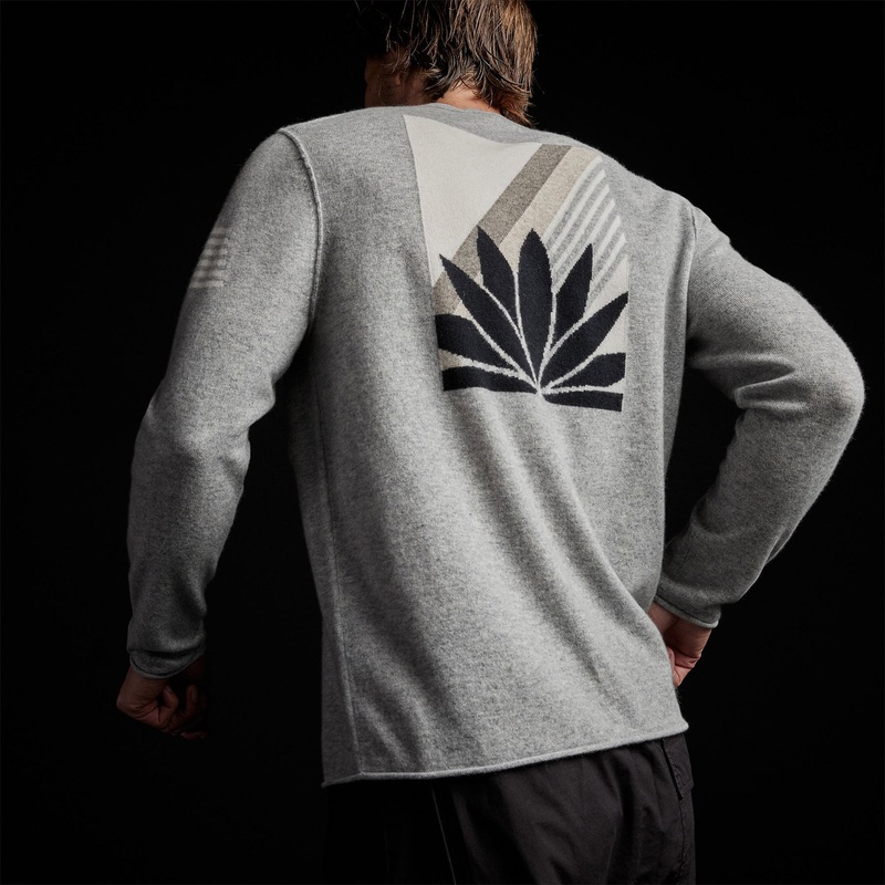 Agave Graphic Recycled Cashmere Sweater - Light Heather Grey